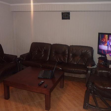 Guest House Chuta In Lagami Местия Экстерьер фото