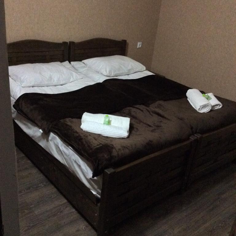 Guest House Chuta In Lagami Местия Экстерьер фото