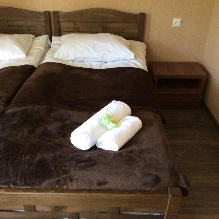 Guest House Chuta In Lagami Местия Экстерьер фото