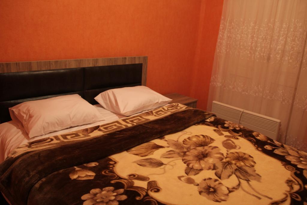 Guest House Chuta In Lagami Местия Экстерьер фото